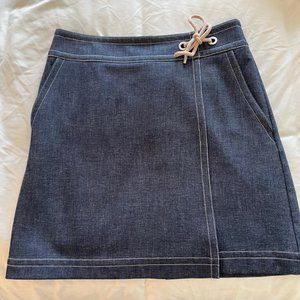 Ann Taylor skirt with pockets